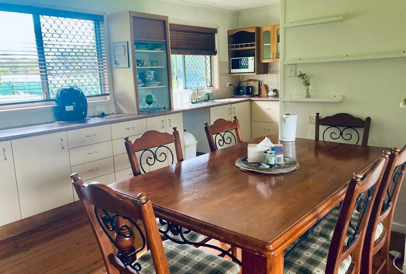 Lavender Cottage Three Large Bedroom House Mount Tamborine 0*,  Australia